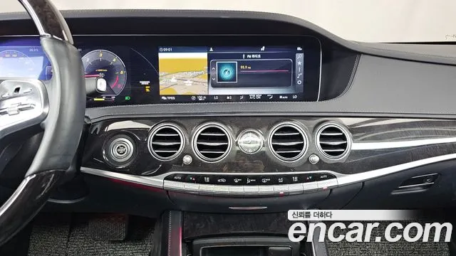 Mercedes-Benz S-Class 2019 thumb 8