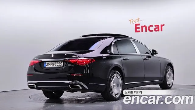 Mercedes-Benz S-Class 2021 thumb 12