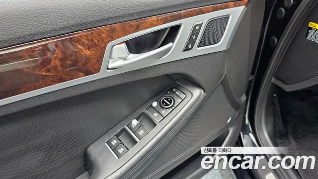 Hyundai Genesis 2014 thumb 5