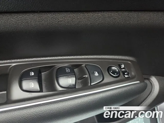 Renault QM6 2018 thumb 8