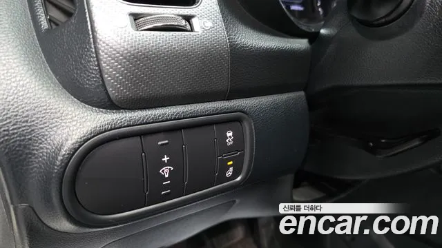 Kia K3 2016 thumb 6