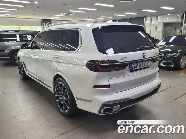 BMW X7 2025 thumb 7