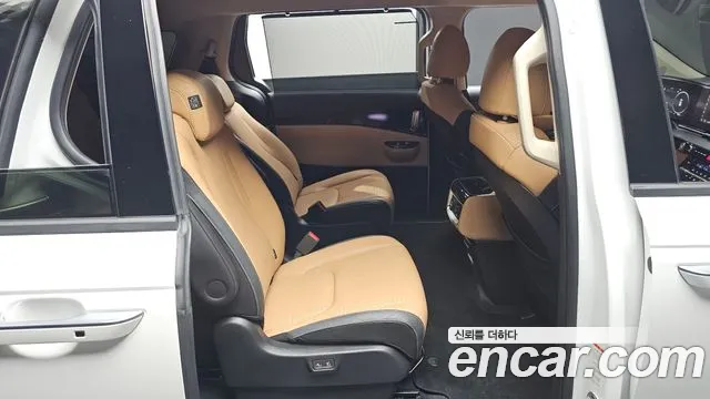 Kia Carnival 2022 thumb 7