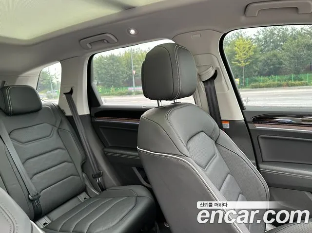 Volkswagen Touareg 2026 thumb 6