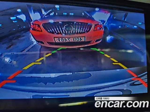 BMW 5 серии 2011 thumb 9