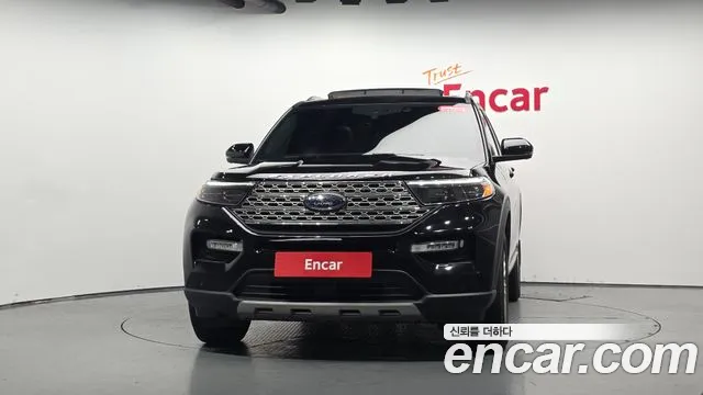 Ford Explorer 2022 thumb 3