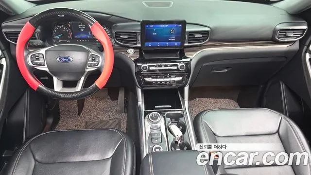 Ford Explorer 2022 thumb 6
