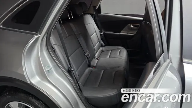 Kia Niro 2021 thumb 8