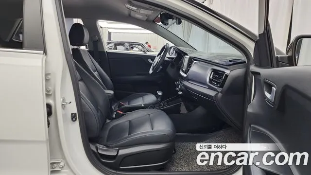 Kia Stonic 2019 thumb 4