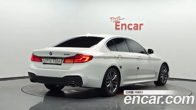 BMW 5 серии 2020 thumb 7