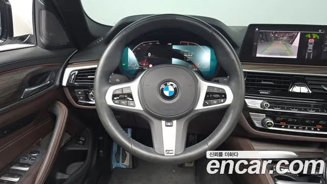 BMW 5 серии 2020 thumb 9