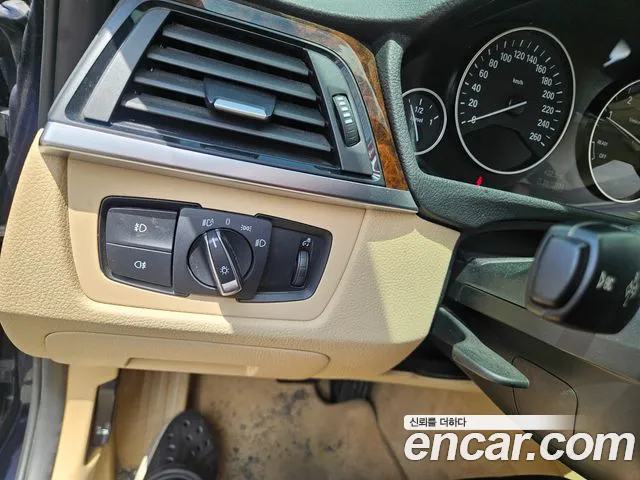 BMW 3 серии 2014 thumb 5
