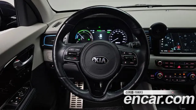 Kia Niro 2018 thumb 6