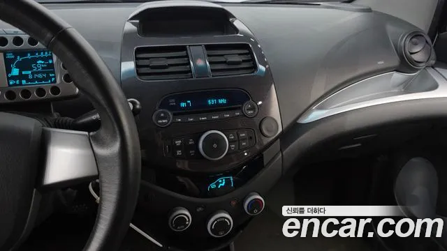 Chevrolet Spark 2011 thumb 2