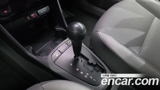 Kia Morning 2018 thumb 10