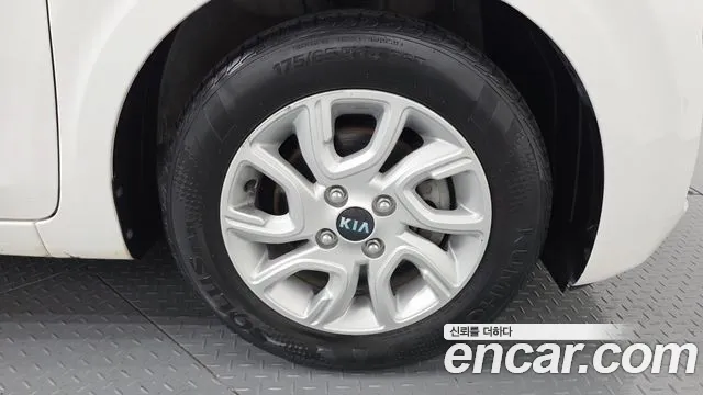 Kia Morning 2018 thumb 6