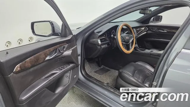 Cadillac CT6 2018 thumb 8