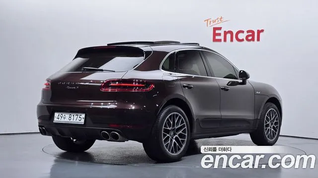 Porsche Macan 2014 thumb 8