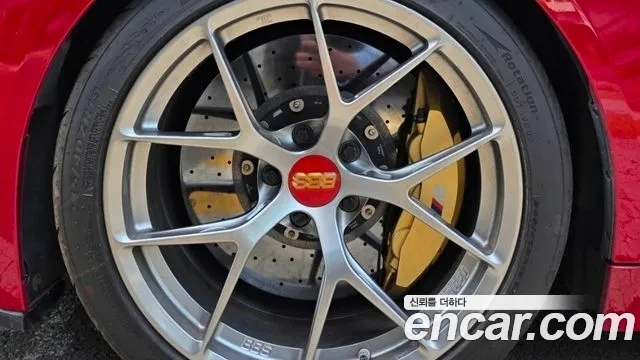 BMW M4 2020 thumb 6