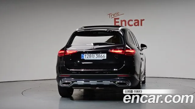 Mercedes-Benz GLC 2023 thumb 2