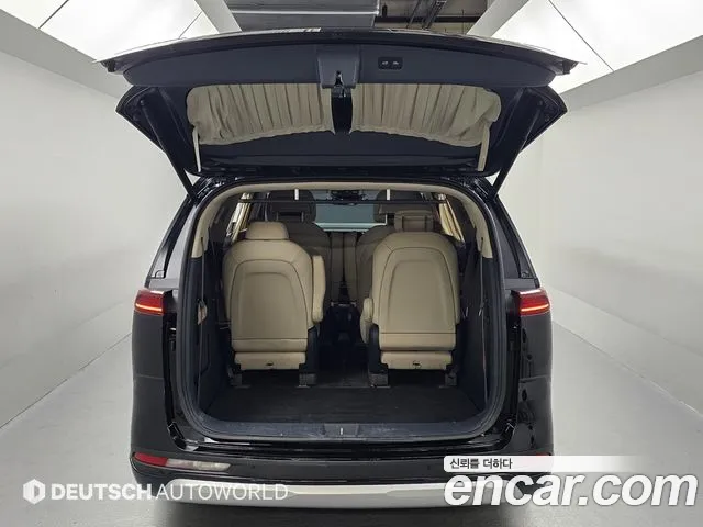 Kia Carnival 2022 thumb 7