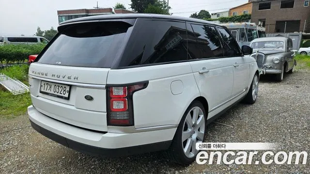 Land Rover Range Rover 2015 thumb 12