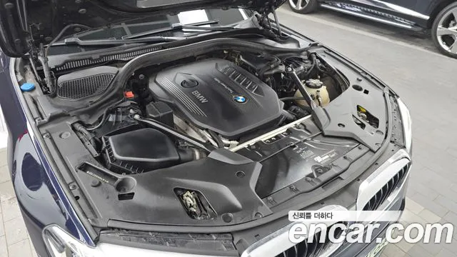 BMW 5 серии 2017 thumb 4