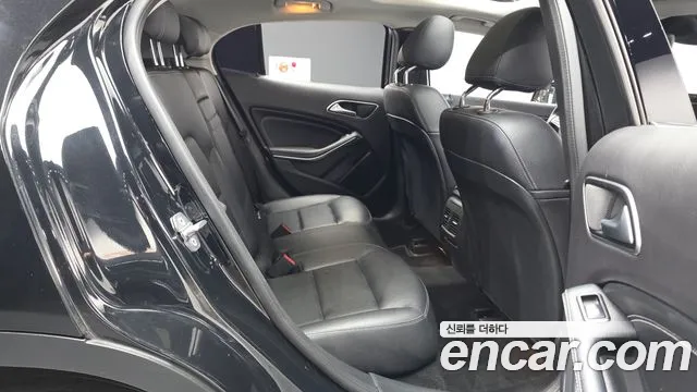Mercedes-Benz A-Класс 2019 thumb 2