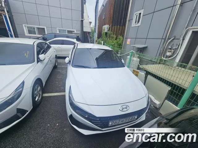 Hyundai Elantra 2021 thumb 6