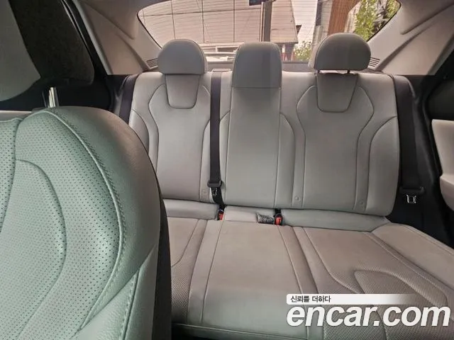 Hyundai Elantra 2021 thumb 12