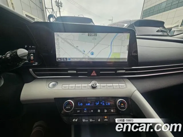 Hyundai Elantra 2021 thumb 3