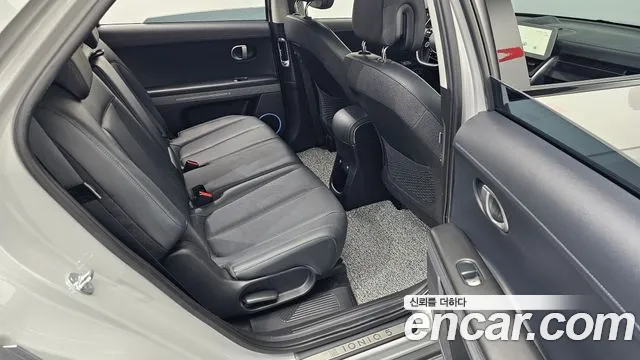 Hyundai Ioniq5 2022 thumb 2