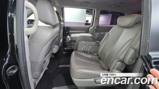Kia Canival 2014 thumb 3