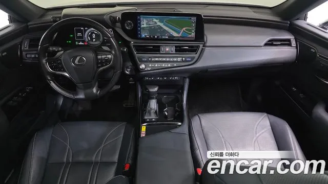 Lexus ES 300h 2024 thumb 8