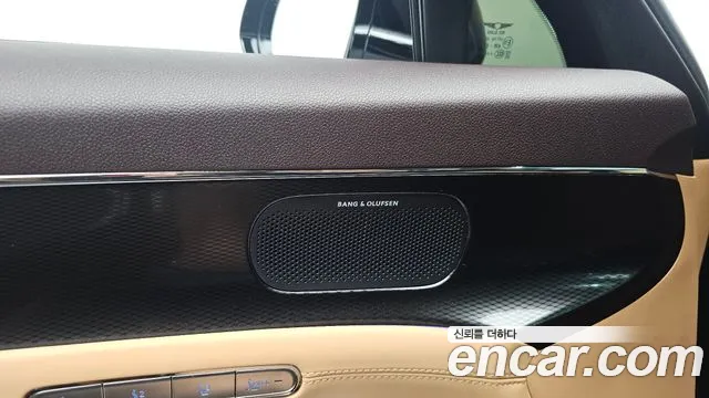 Genesis G90 2022 thumb 4