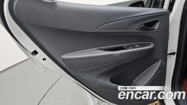 Chevrolet Bolt EV 2019 thumb 2