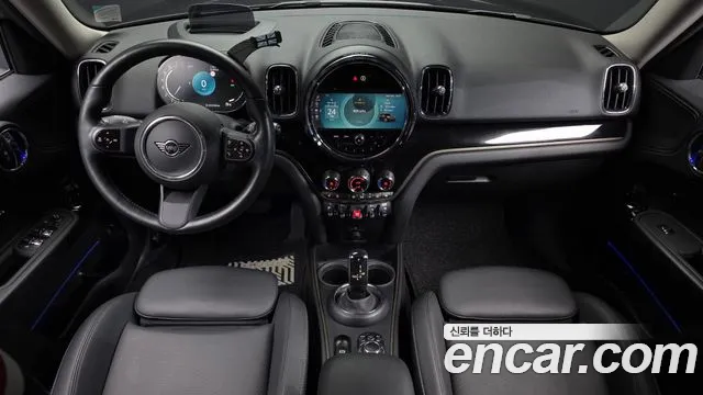 Mini Cooper Countryman 2023 thumb 2