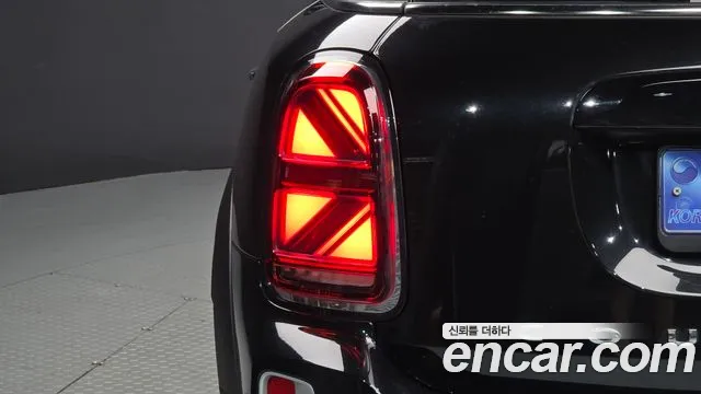 Mini Cooper Countryman 2023 thumb 5