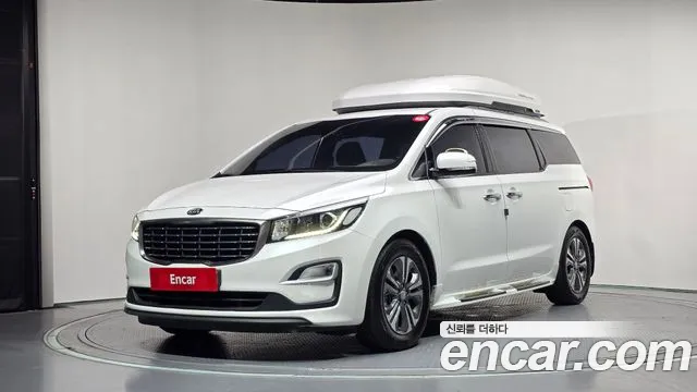 Kia Carnival 2019 thumb 4