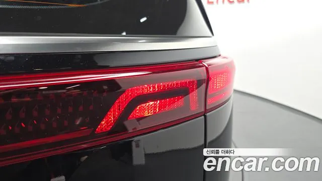 Kia Carnival 2023 thumb 12