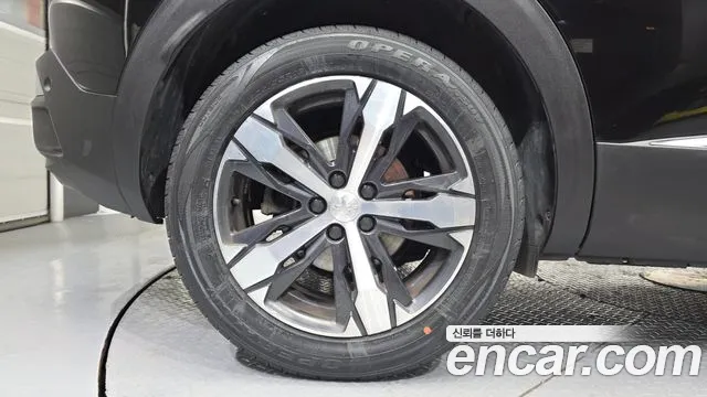 Peugeot 3008 2022 thumb 9