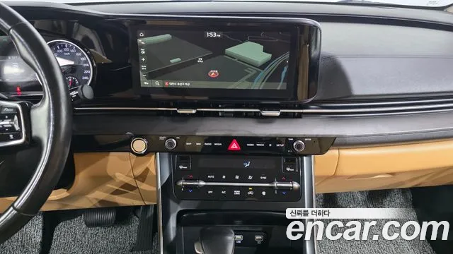 Kia Carnival 2021 thumb 11