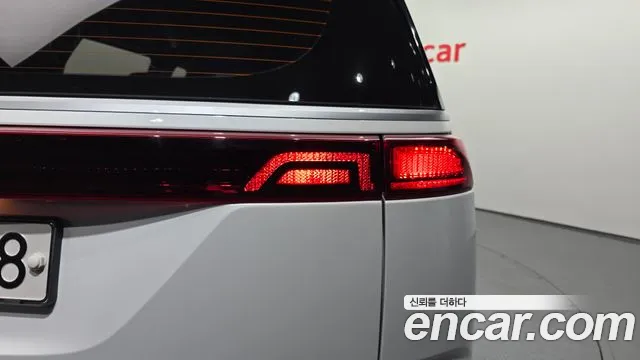 Kia Carnival 2021 thumb 7
