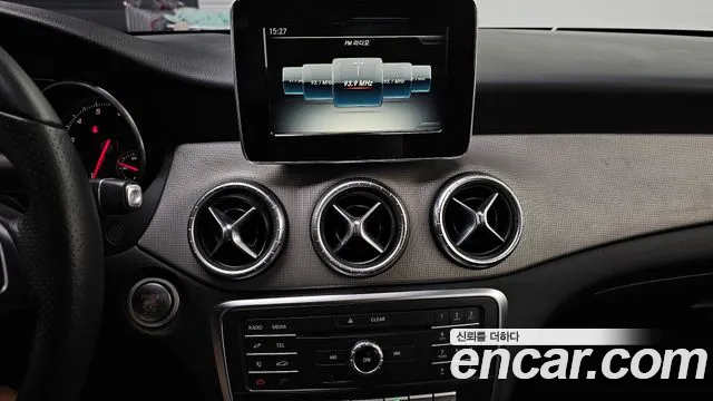 Mercedes-Benz A-Класс 2016 thumb 12