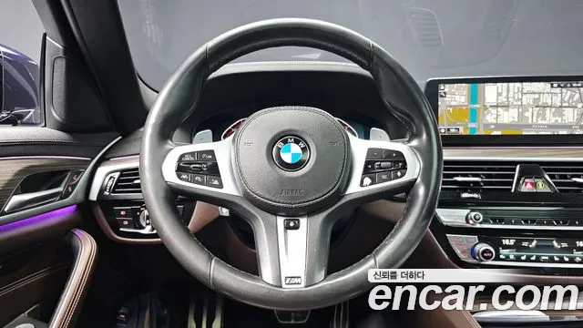 BMW 5 серии 2019 thumb 12