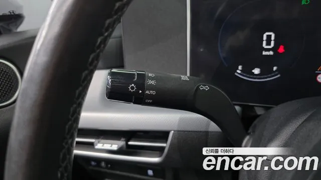 Hyundai (DN8) 2023 thumb 2