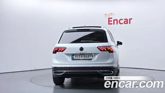 Volkswagen Tiguan 2021 thumb 10