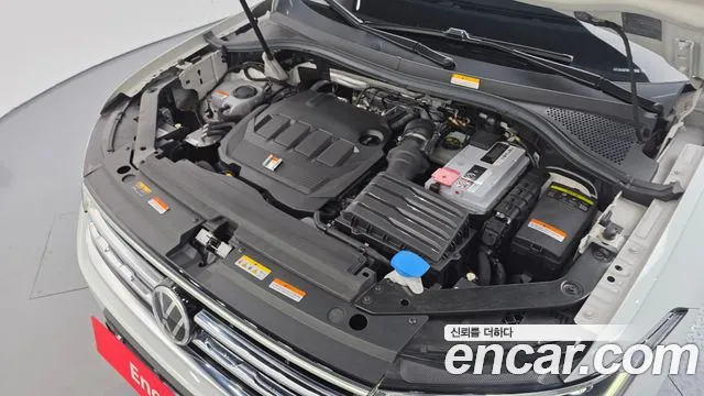 Volkswagen Tiguan 2021 thumb 7