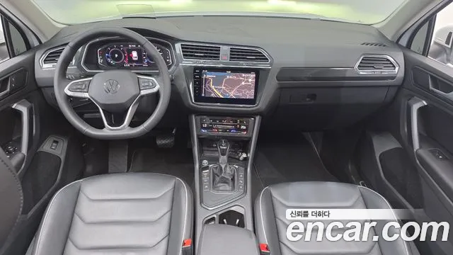 Volkswagen Tiguan 2021 thumb 8