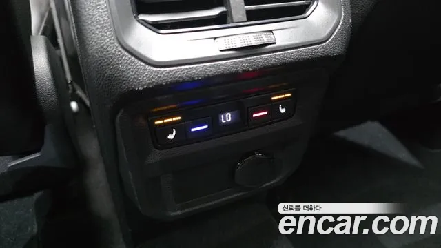 Volkswagen Tiguan 2021 thumb 11